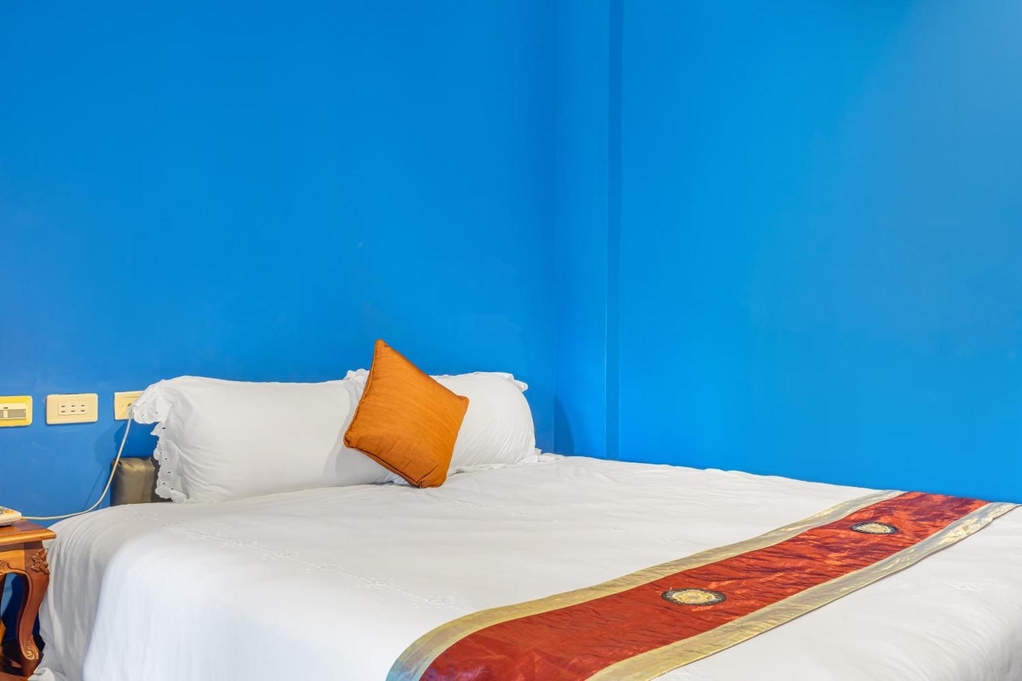 Golden Ocean Azure Hotel Kenting Exterior photo