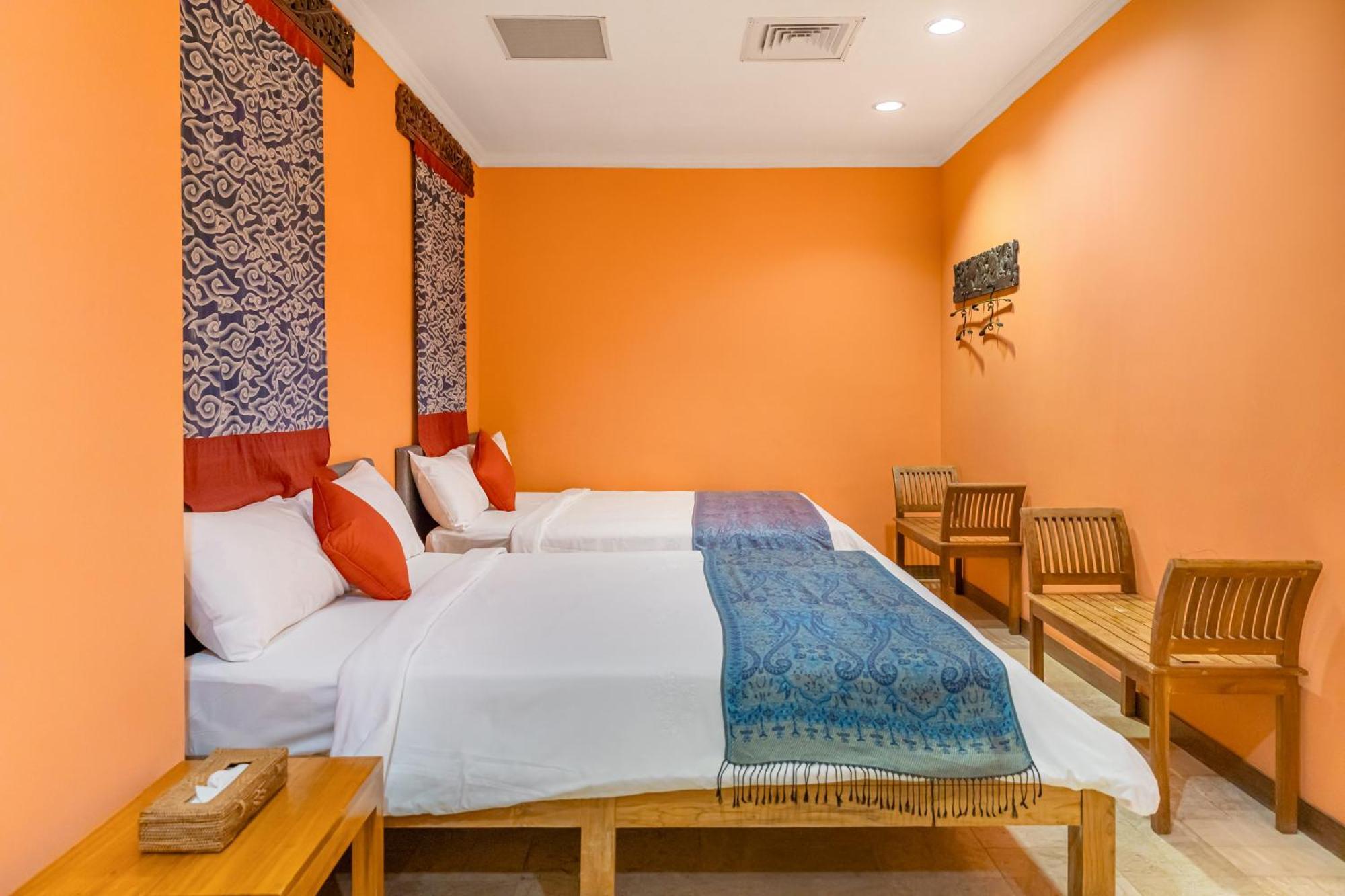 Golden Ocean Azure Hotel Kenting Exterior photo